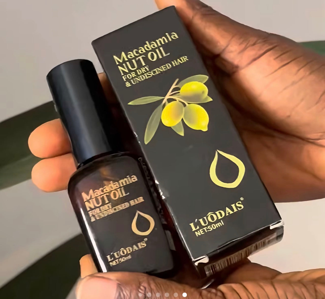 Macadamia nut oil